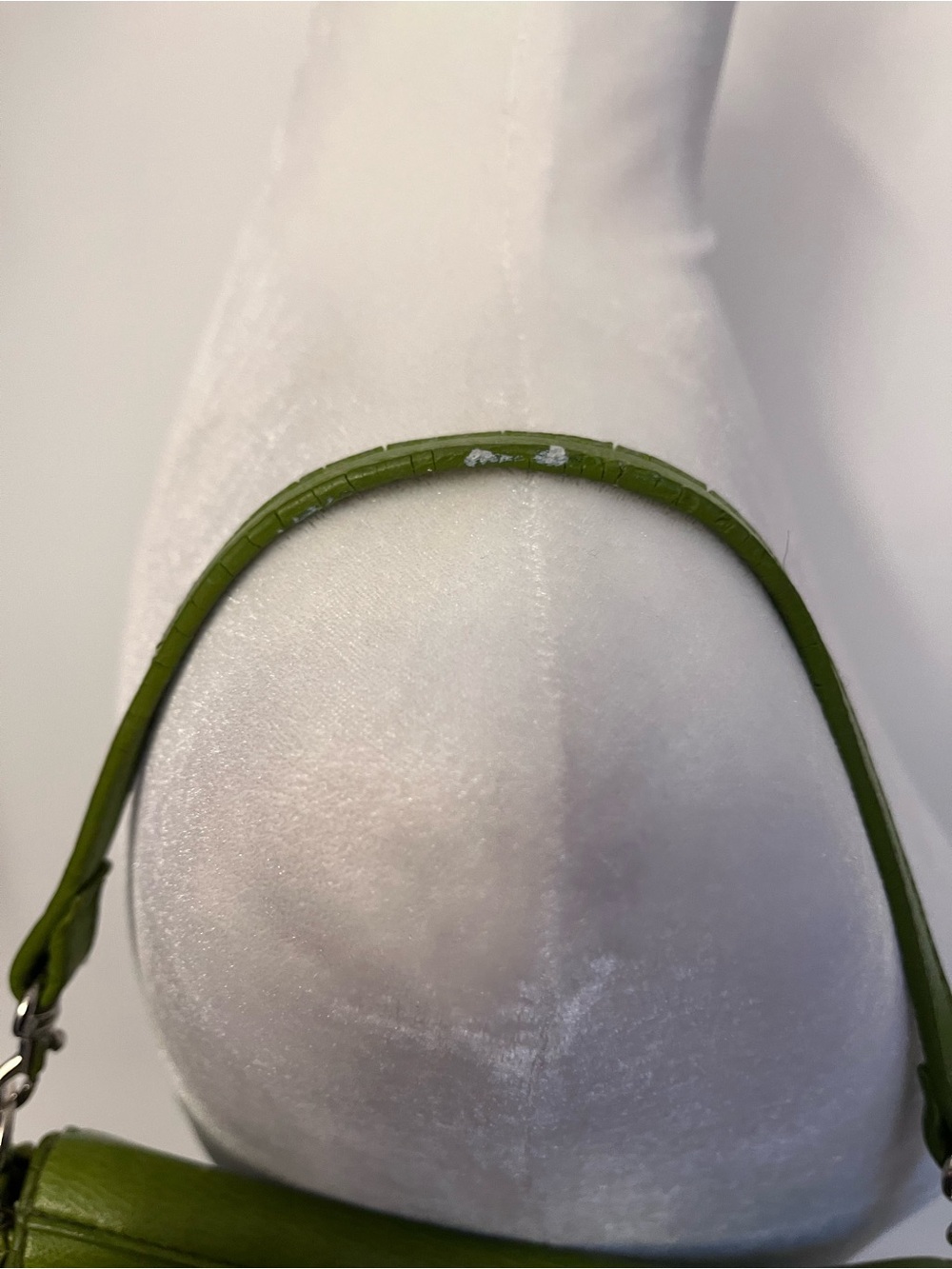 Chartreuse & Silver Shoulder Bag Vintage? Small Purse Lime Green Y2K 2000s - Picture 8 of 9